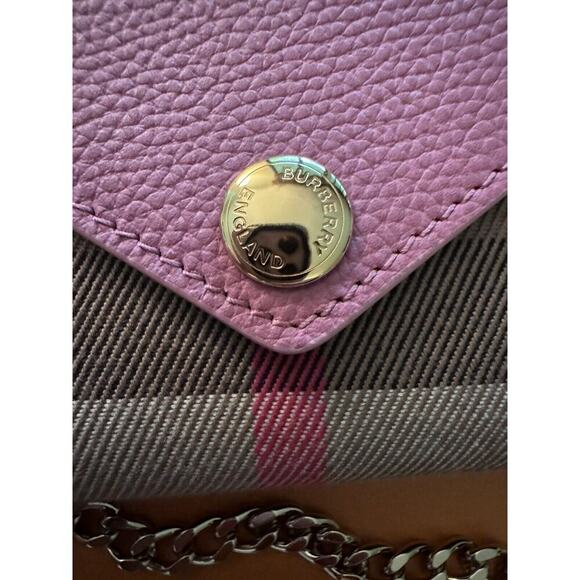 $630 BURBERRY HALTON RED LEATHER Mauve Pink CANVAS FLAP CONTINENTAL WALLET - Picture 8 of 8